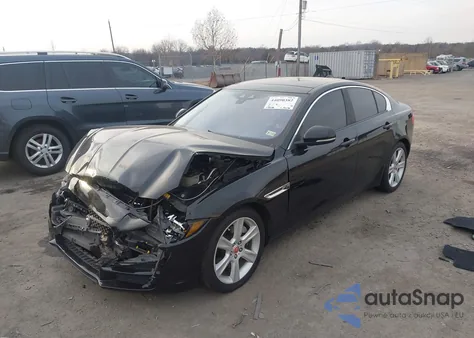 2017 Jaguar Xe 25T Premium from USA, damaged, VIN SAJAD4BG4HA970001